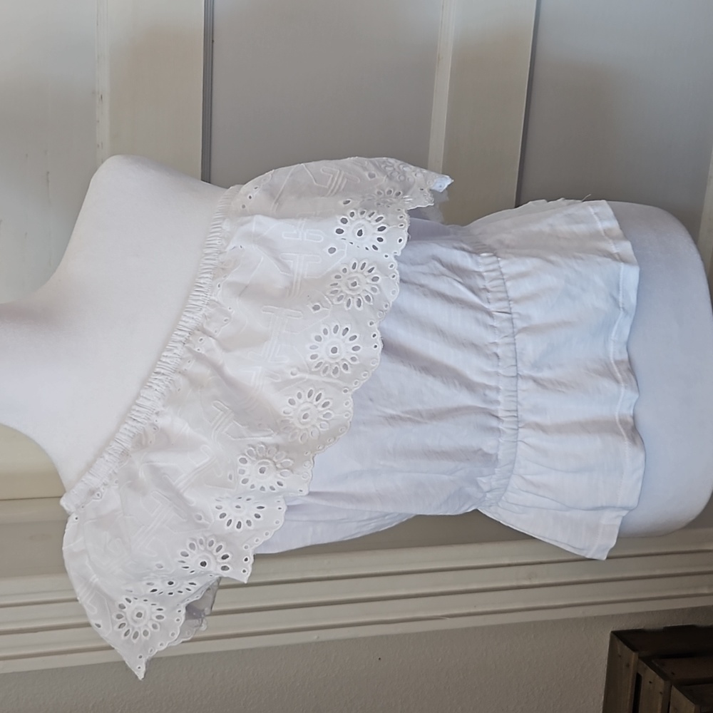 Cotton on eyelit top M